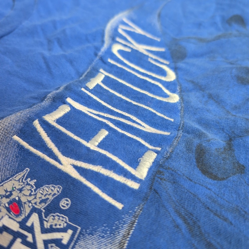 VTG Men's Lg KU Wildcats Blue Embroidered Tee-Shirt Nutmeg Kentucky University